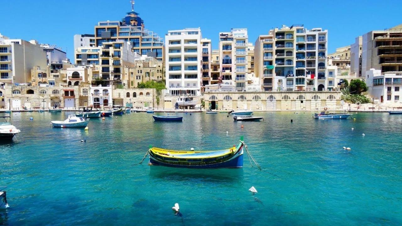 Modern 2br In St Julian's *